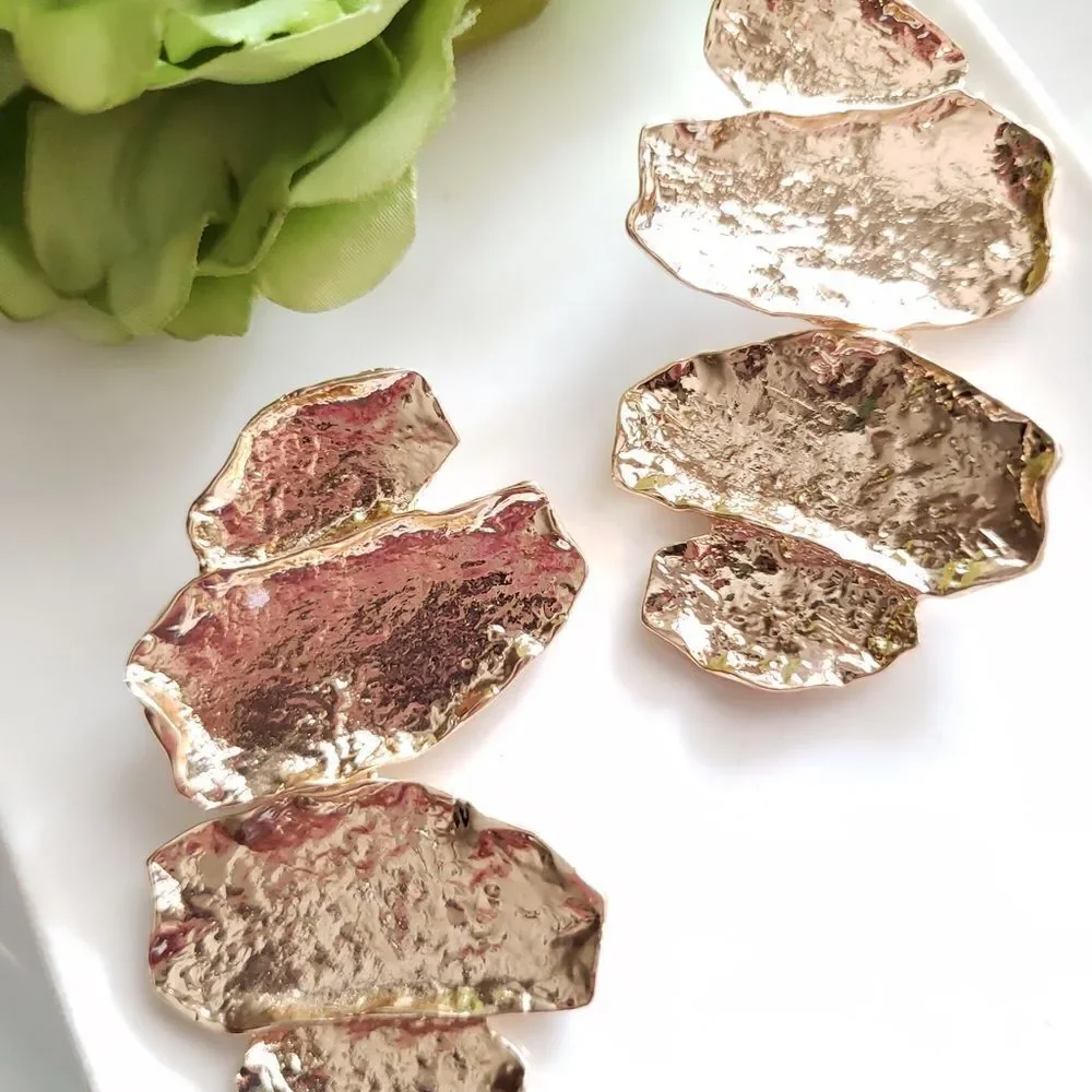 Zara Textured Golden Earrings